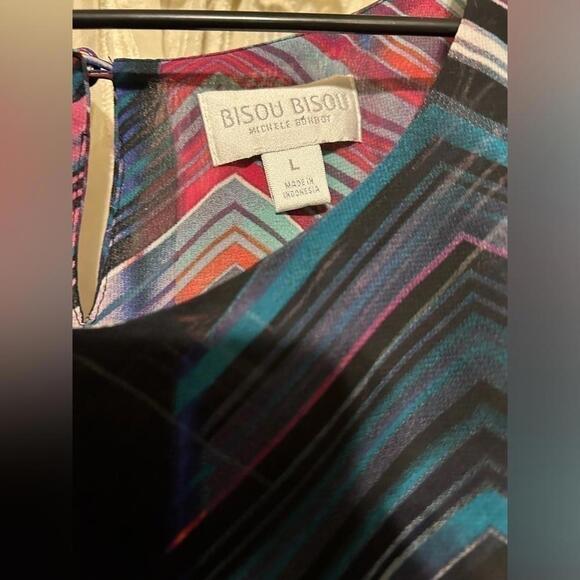 Bisou Bisou sleeveless blouse - Picture 5 of 5